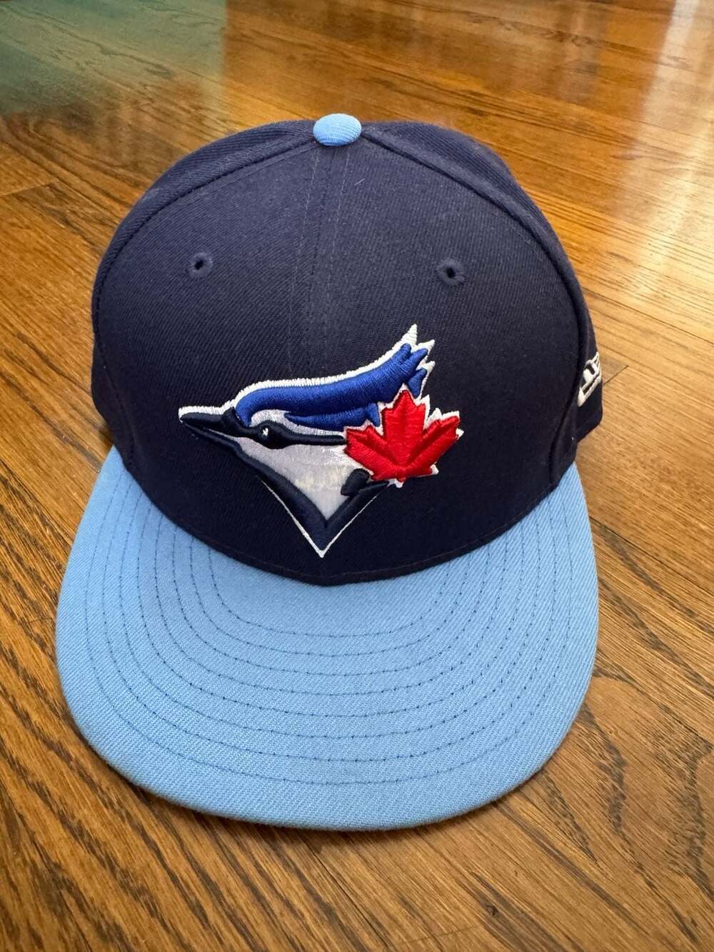 New Era Toronto Blue Jays Alternate 4 59Fifty Fitted Hat Size 7 1/8